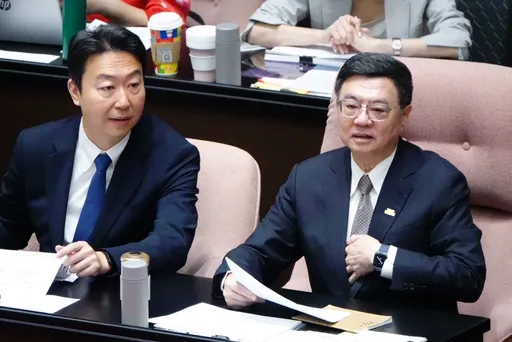 康芮颱風來勢洶洶!卓榮泰提醒氣象署「讓地方政府精確判斷颱風假」