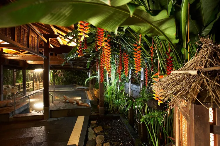 錦水溫泉飯店是老牌飯店，業者不願證實是否有財務危機，僅回一年內會有結果。取自臉書