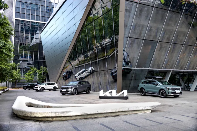 Kia Sorento將於10月7至9日，在台北南山廣場1樓大廳舉辦「Kia The new Sorento 實力‧決定影響力」品牌外展活動。業者提供