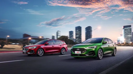 25年式Ford Focus ST X 6MT / ST X Wagon正式上市 配备再升级148.9万元起