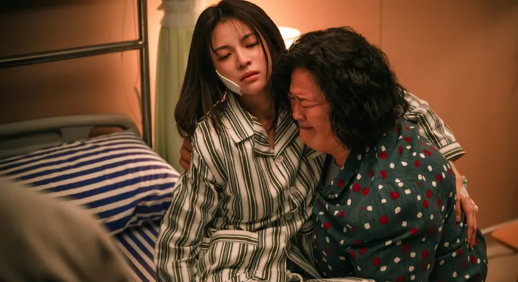 許娣飾演鍾楚曦，２人對戲觸動人心。中天娛樂台提供