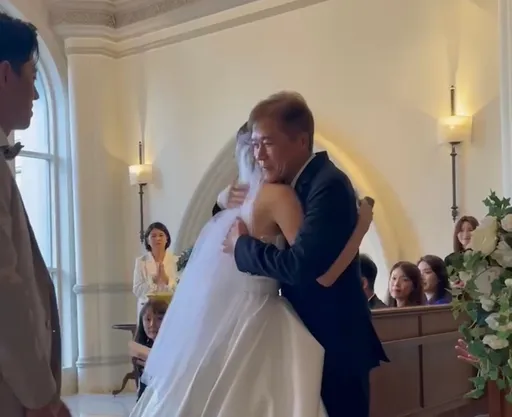 洪榮宏捨不得21歲正妹女兒嫁人了 起底女婿真實身份