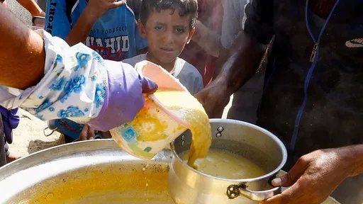 以色列封鎖加薩食品進口　230萬難民將面臨飢荒！
