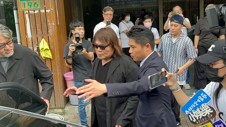 伍佰在得知被瞎評「歌很猥瑣」後做出回應。特勤中心攝