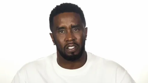 吹牛老爹遭120人控訴性侵 赫見9歲男童受害