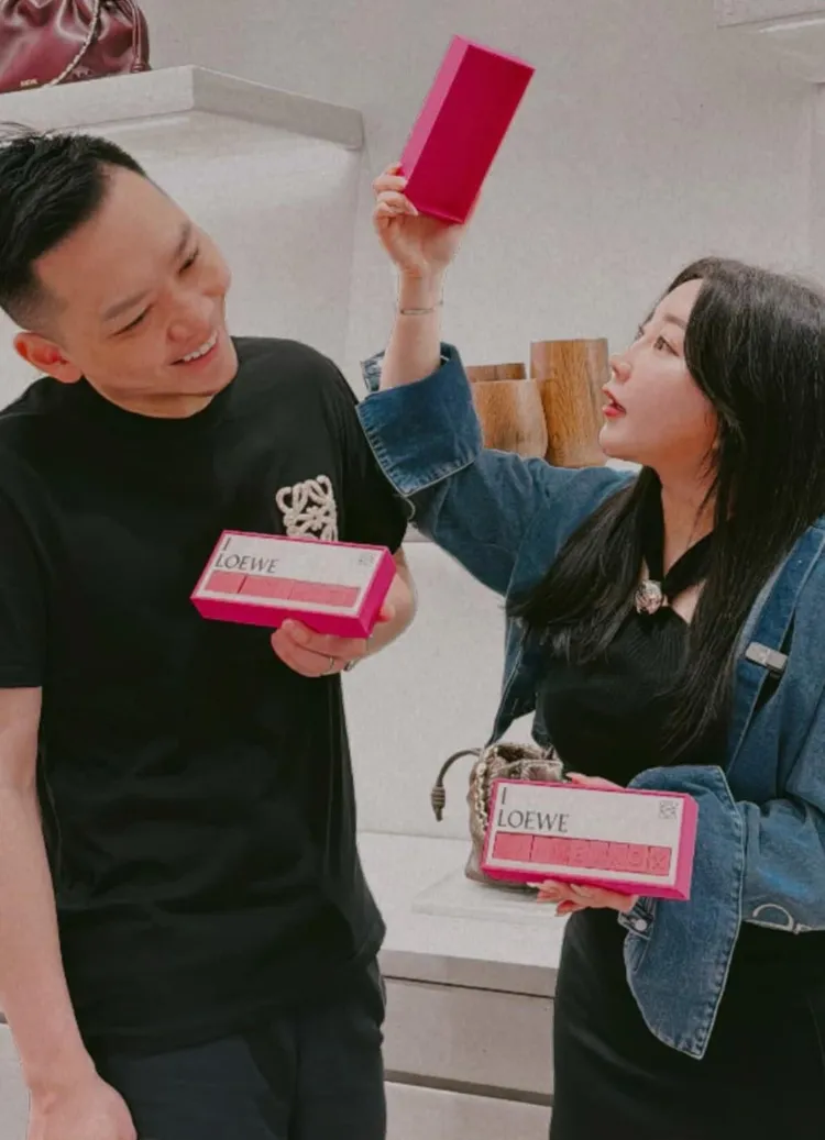 闆妹與老公豪哥感情超好。翻攝天后闆妹臉書