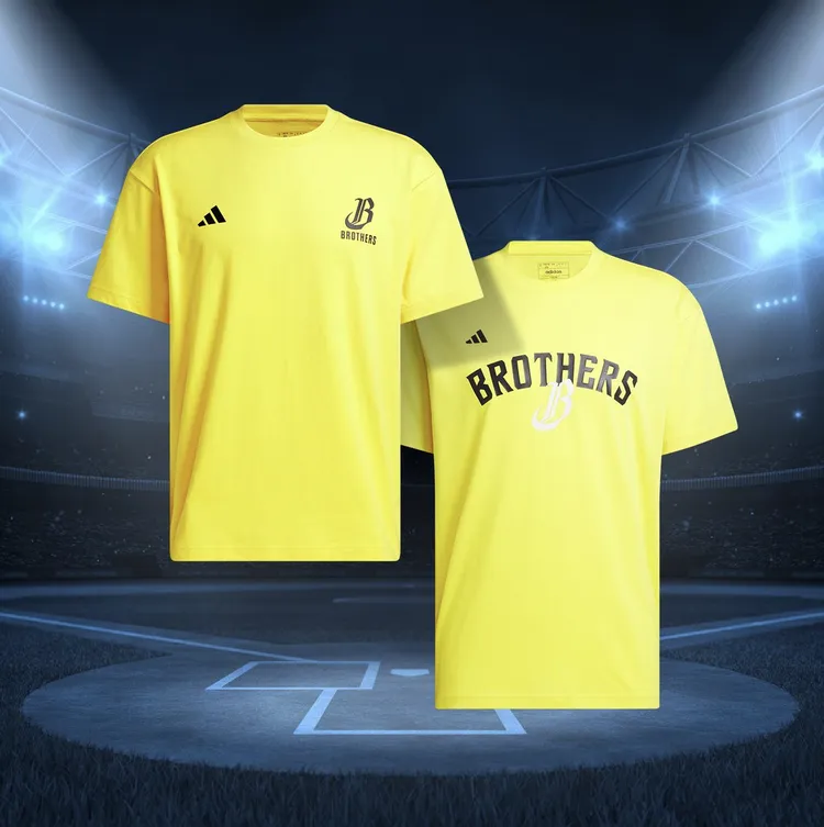 聯名系列注入中信兄弟經典「榮耀黃」。翻攝adidas_tw IG