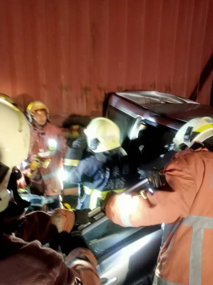 這起事故共造成2死1命危，4人輕傷。民眾提供