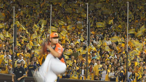 中職總冠軍戰首場 大巨蛋4萬觀眾滿場刷新紀錄