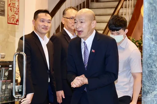 2026拿下南台灣?韓國瑜「死神走完了」 占星師見命盤奇蹟翻身!