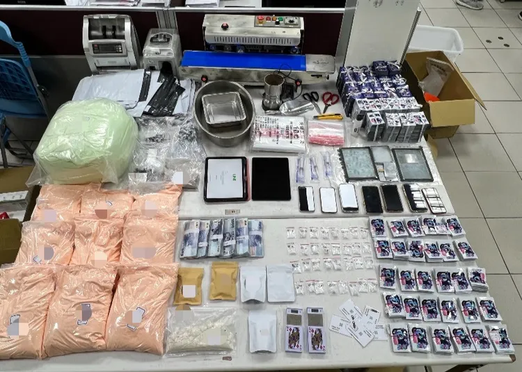 警方查扣毒品。竹北警分局提供