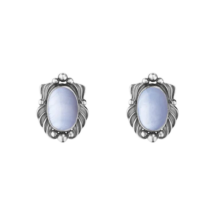 HERITAGE系列台灣限定2025年度藍紋瑪瑙純銀耳夾，1萬900元。品牌提供