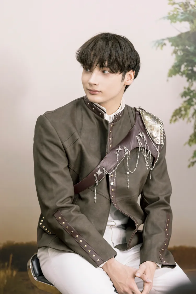 休寧凱訪問時發揮毒舌功力，不斷吐槽哥哥們。遠雄創藝提供