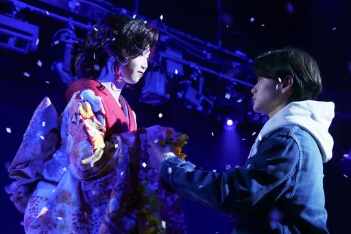 16歲男星頂5公斤假髮化全妝獨舞 最佳新人直誇漂亮「心靈相通」