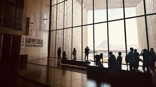 藏繁体字匠心!台裔建筑师彭士佛悟生死与中庸 融于大埃及博物馆设计