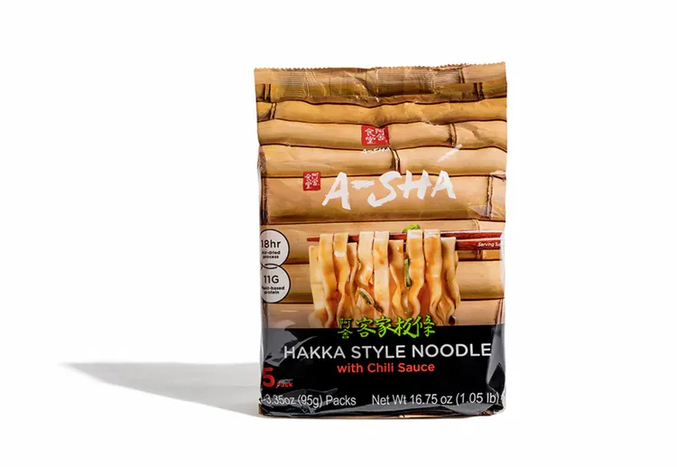 美國暢銷經典系列阿舍客家板條。業者提供