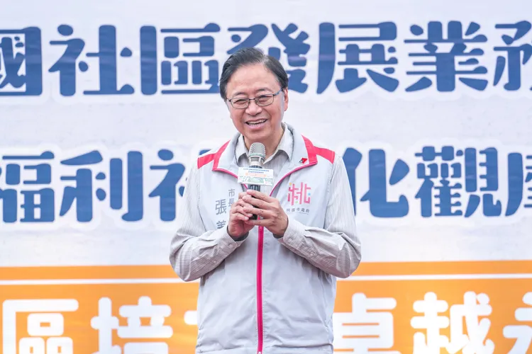 張善政期勉持續協助社福政策扎根。桃園市府提供