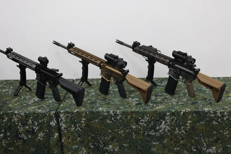 國造T112新式步槍。李俊毅攝