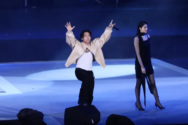 高爾宣首登大巨蛋演出。彭欣偉攝