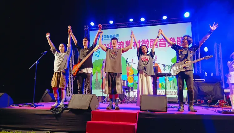 王瞳將和霸氣樂團一起赴海外表演。民視提供