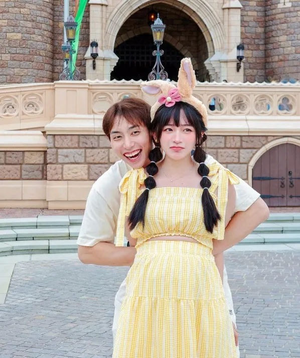 陳語謙與圈外老公。翻攝陳語謙IG