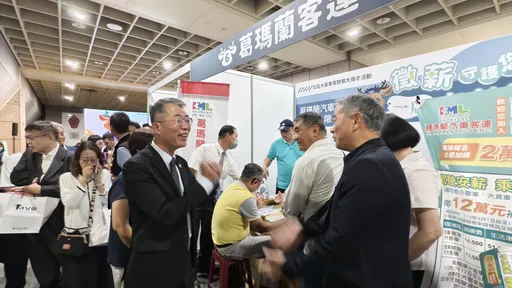 月薪8萬仍缺工!公路客運駕駛缺額破千 可領補助逾13萬元