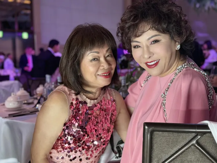 向太與夏姿創辦人兼設計總監王陳彩霞。讀者提供