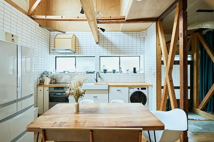 沃爾曼分享翻新後的成果。翻攝IG@antonwormann