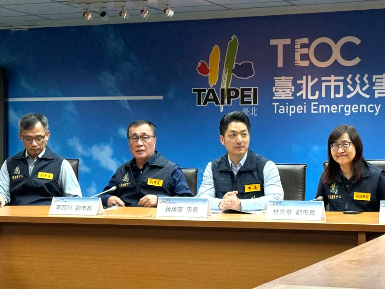 蔣萬安再度召開台北市颱風整備會議，並於會後受訪。記者張綵茜攝