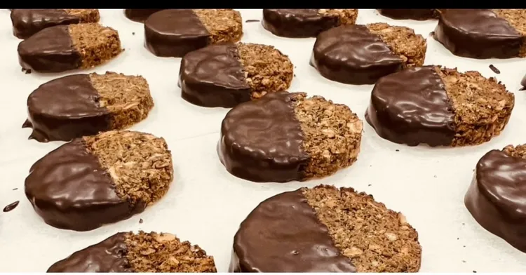 機能性豆粕餅。大房豆干提供