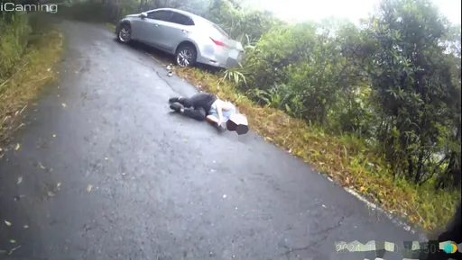 桃園失智老婦開車跑到新北山區 三峽警地毯式搜索找人送她返家