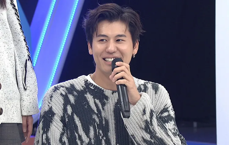 風田嚇得下跪道歉。中天綜合台提供