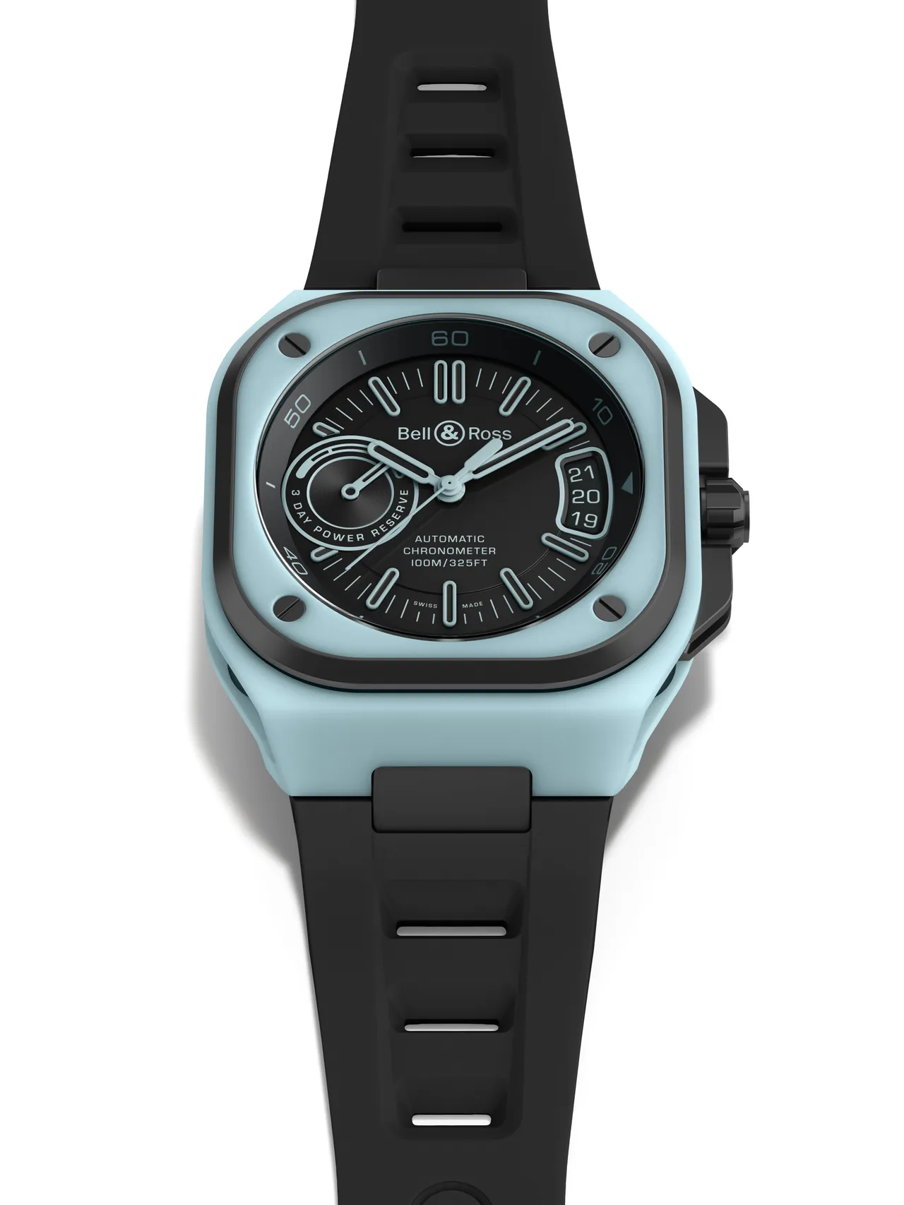 Bell & Ross BR-X5 Blue Lum腕錶,41mm,DLC處理微噴砂2級鈦金屬錶殼,霧面黑錶盤,鏤空黑色橡膠錶帶,BR-CAL.323自動上鍊機械機芯,動力儲存70小時,防水深度100米,限量500只,45萬3000元。品牌提供