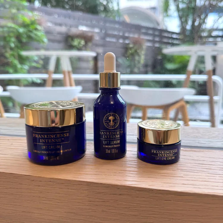 NYR尼爾氏乳香黃金拉提系列。張家玲攝