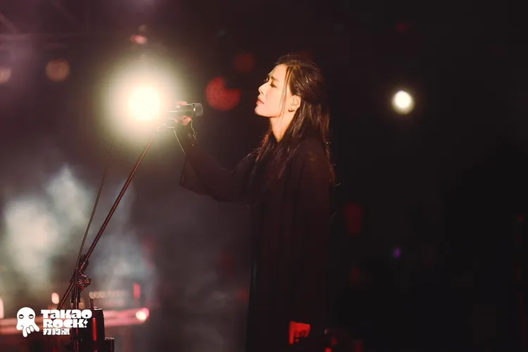 安溥今在高雄開唱。翻攝打狗祭臉書