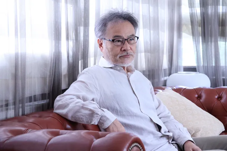 黑澤清睽違20幾年，再拍網路題材電影，《仇雲殺機》描述網路黃牛的故事。莊宗達攝