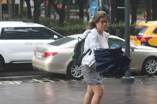 東北季風來襲!北部豪雨警戒 雙十國慶天氣曝