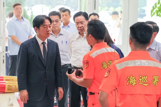 賴清德視導艦隊分署 肯定海巡應對中國軍演表現