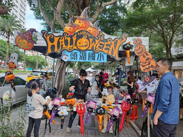 林口各校家長會也前來擺攤，與民眾互動。醒吾科大提供