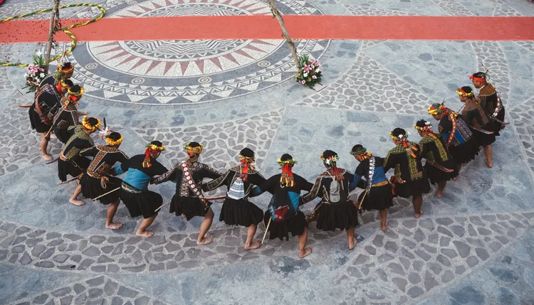 茂管處與屏東縣三地門鄉、霧臺鄉、瑪家鄉合作舉辦「南島族群婚禮」。茂管處提供