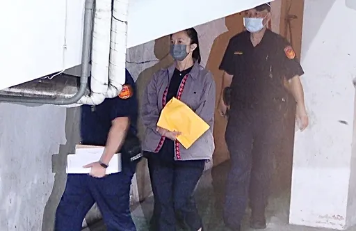 應曉薇出國前被拘收押將滿2個月 今提訊北院力拚交保