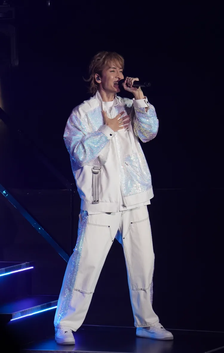 橘慶太提及昨天受訪得知w-inds.是初戀團，台下真的有粉絲做布條。彭欣偉攝