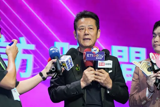 徐乃麟喊話楊繡惠「歡迎來《衝衝衝》」　「要吃我豆腐儘量吃」