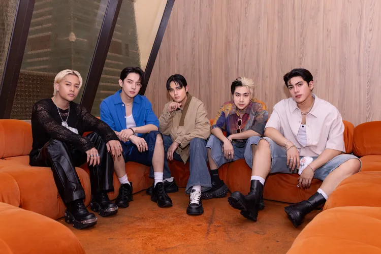 SB19學台語「都蝦」。Sony Music提供