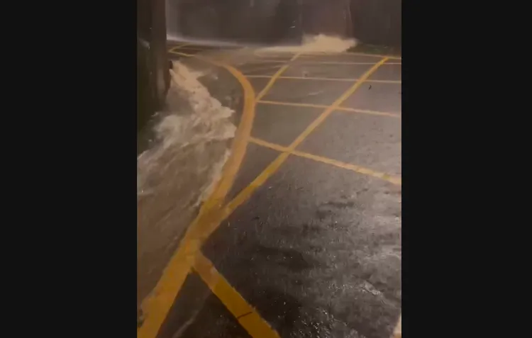 瑞芳地區積淹水情況嚴重。民眾提供