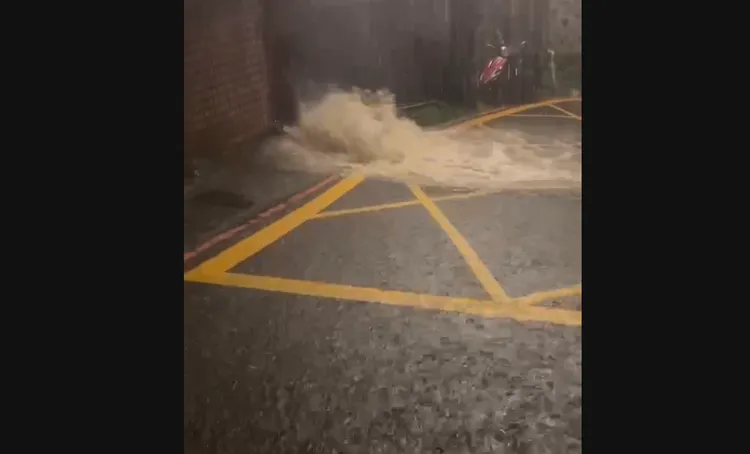 瑞芳地區積淹水情況嚴重。民眾提供