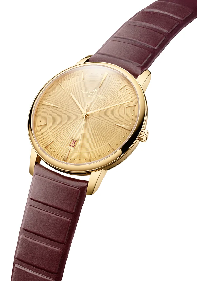 江詩丹頓Patrimony自動上鍊腕錶，40mm，18K 3N黃金錶殼，金色圓紋裝飾錶盤，勃根地酒紅色小牛皮錶帶，2450 Q6自動上鍊機械機芯，動力儲存40小時，防水深度30米，限量100只。品牌提供