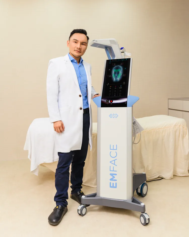 ▲林上立院長與菲斯波合照