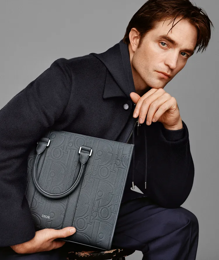 勞勃帕汀森在廣告中飄出成熟爸味。品牌提供