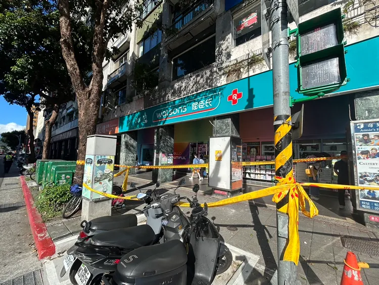 為避免類似案件發生，警方將現場拉起封鎖線。翻攝畫面